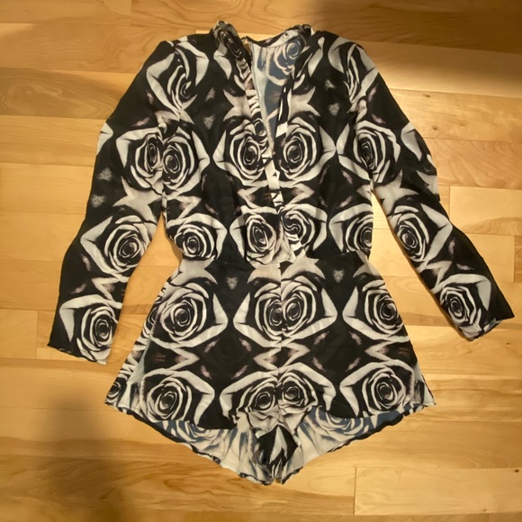 Bec & Bridge roses romper - Picture 3 of 11